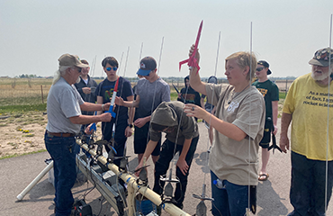  SSAE students l;aunch rockets
